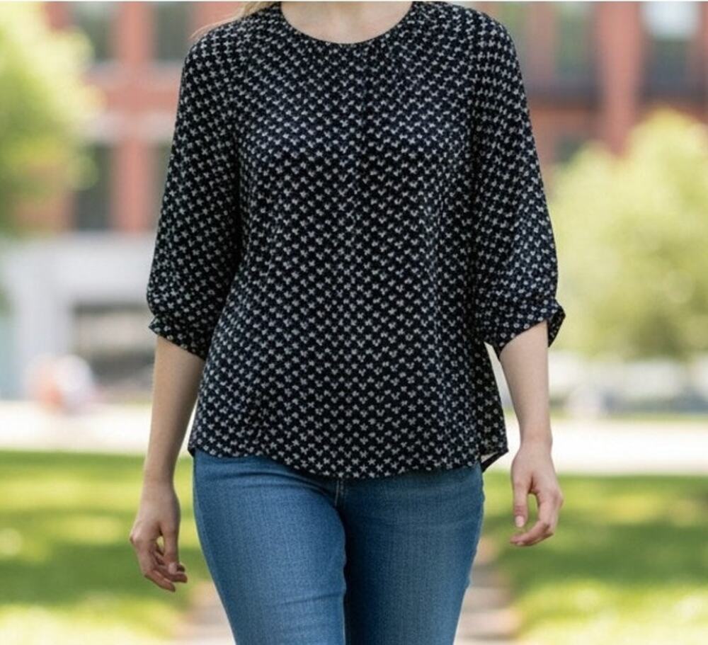 YDJ Womens Petite Large Black Multicolor Print Blouse Top Shirt PL